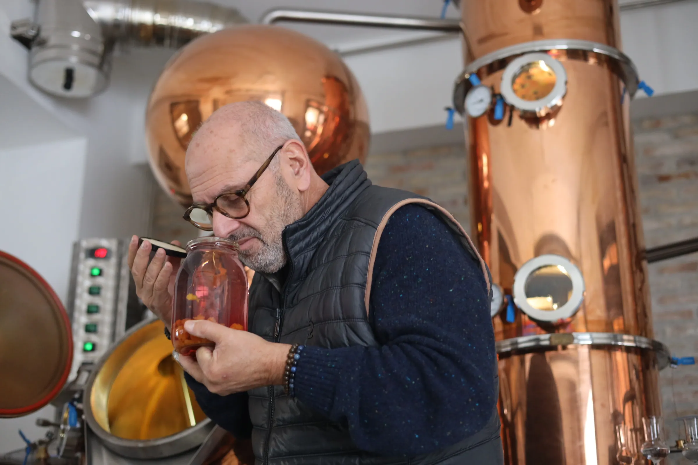 Immagine introduttiva ai fondatori della distilleria - Socio-fondatore "Salvatore Romano"